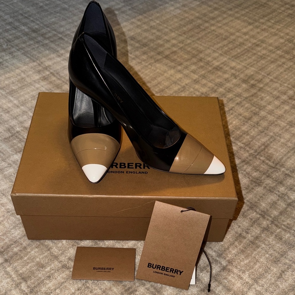 Burberry Annalise Black, Tan and Cream Heels
